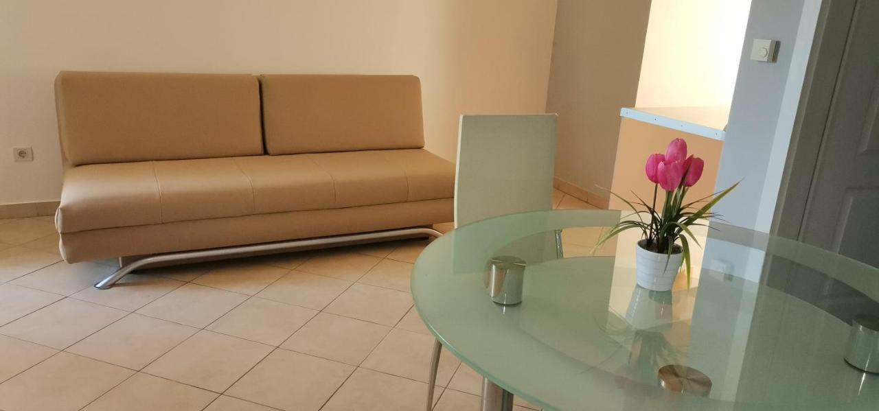 Apartments Sandra Врсар Экстерьер фото