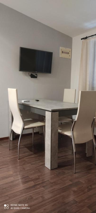 Apartments Sandra Врсар Экстерьер фото